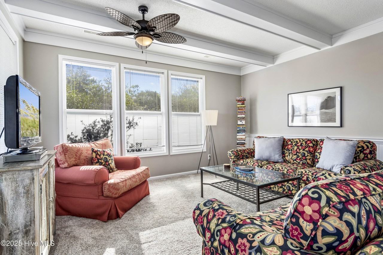 207 Aberlady Bay #UP - Photo 5 of 21