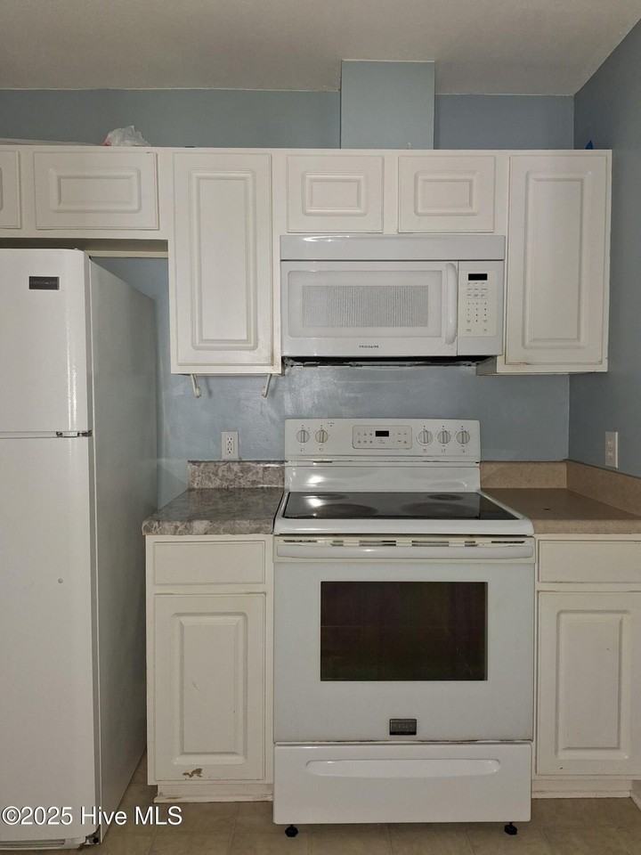 2920 Jessica Dr Unit B #B - Photo 6 of 12