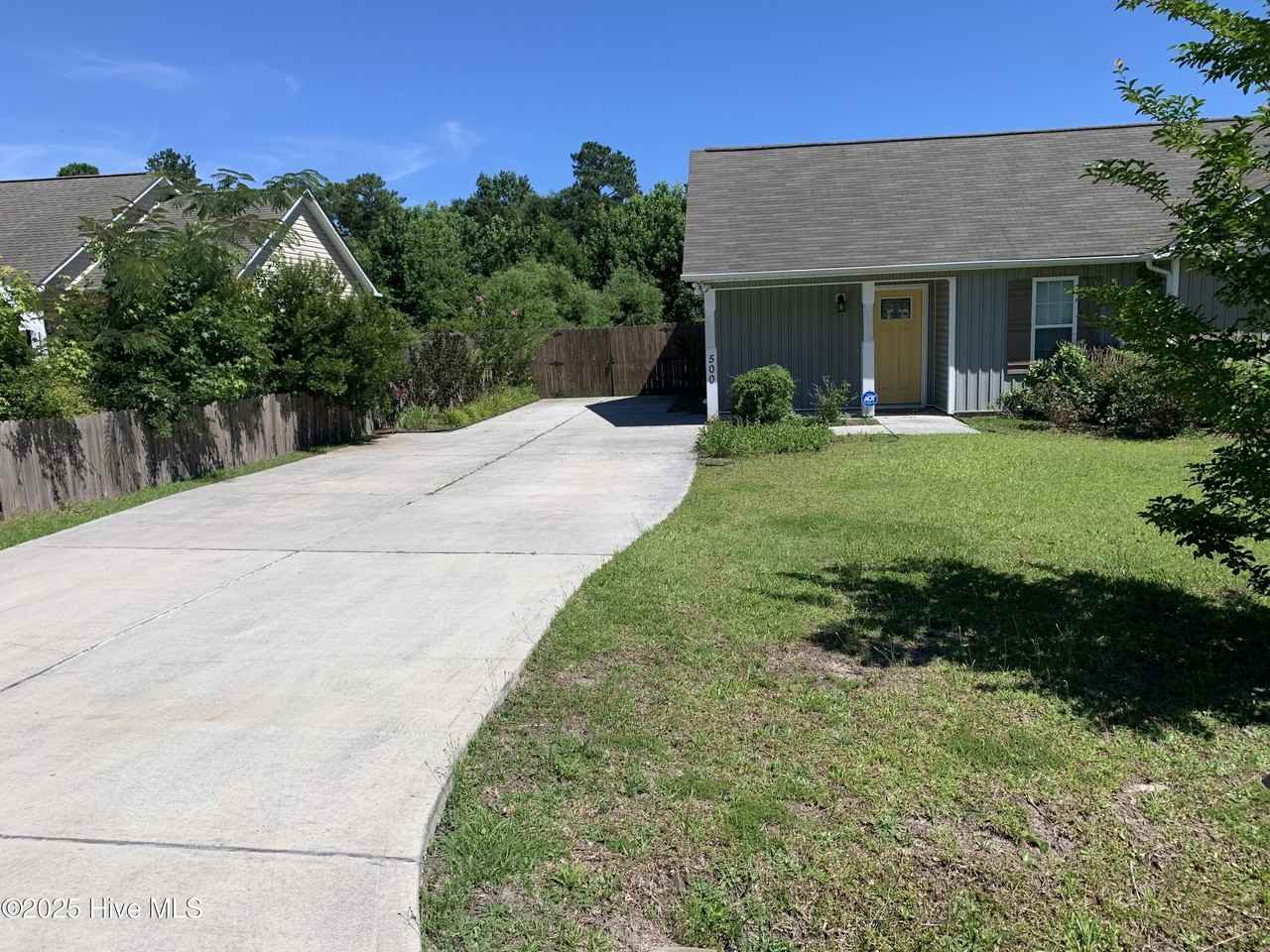 500 North Dyson Street - Photo 2 of 16