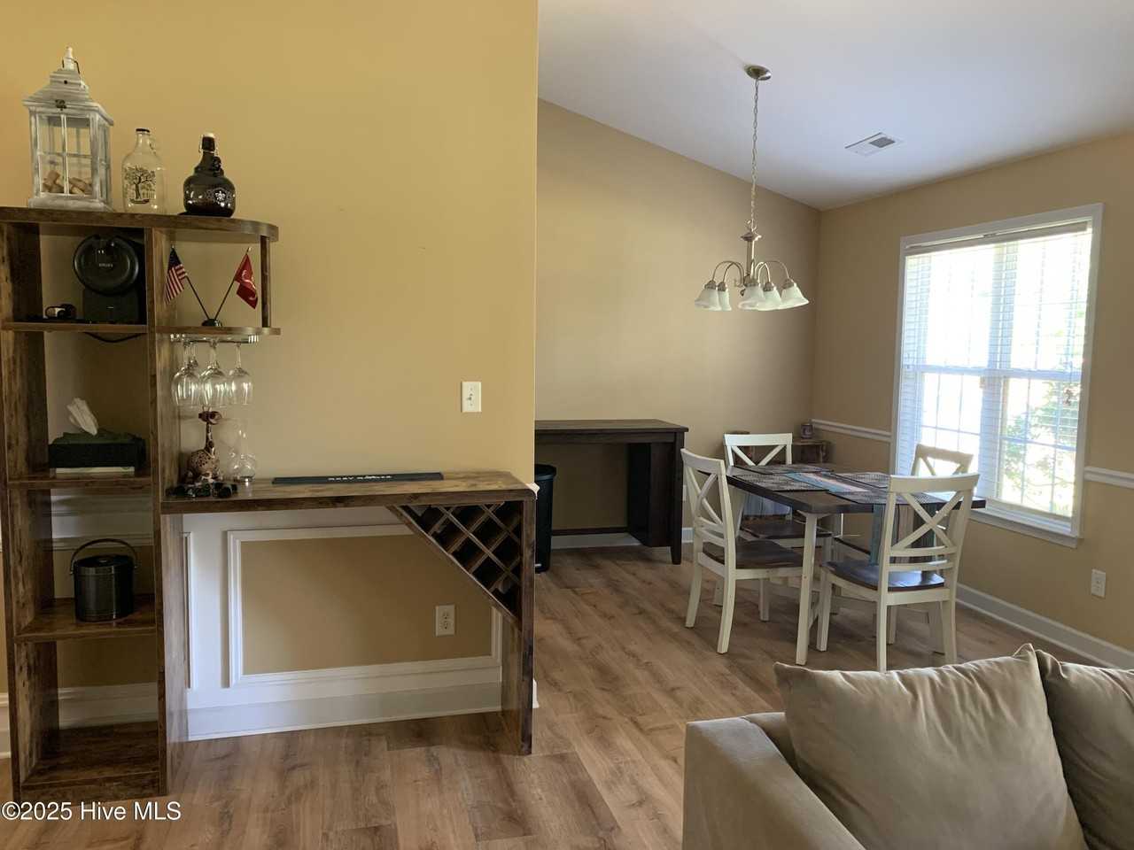 500 North Dyson Street - Photo 6 of 16