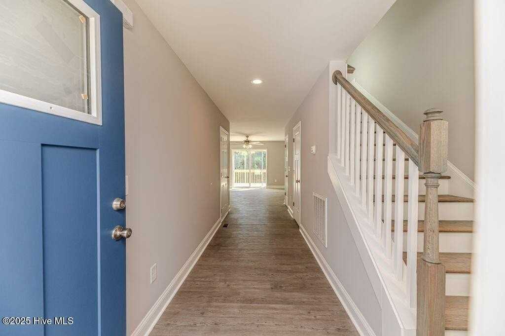 925 W Massachusetts Ave - Photo 4 of 37