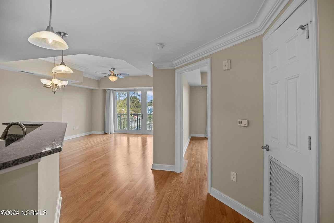 235 235 Sky Sail Boulevard - Photo 4 of 27