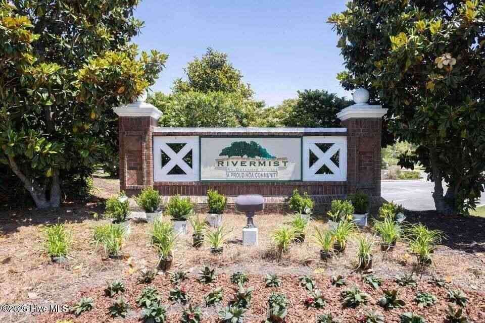 5045 Ballast Rd - Photo 2 of 22