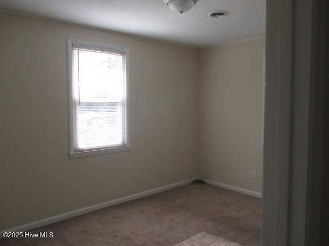 514 Williams Street - Photo 4 of 6