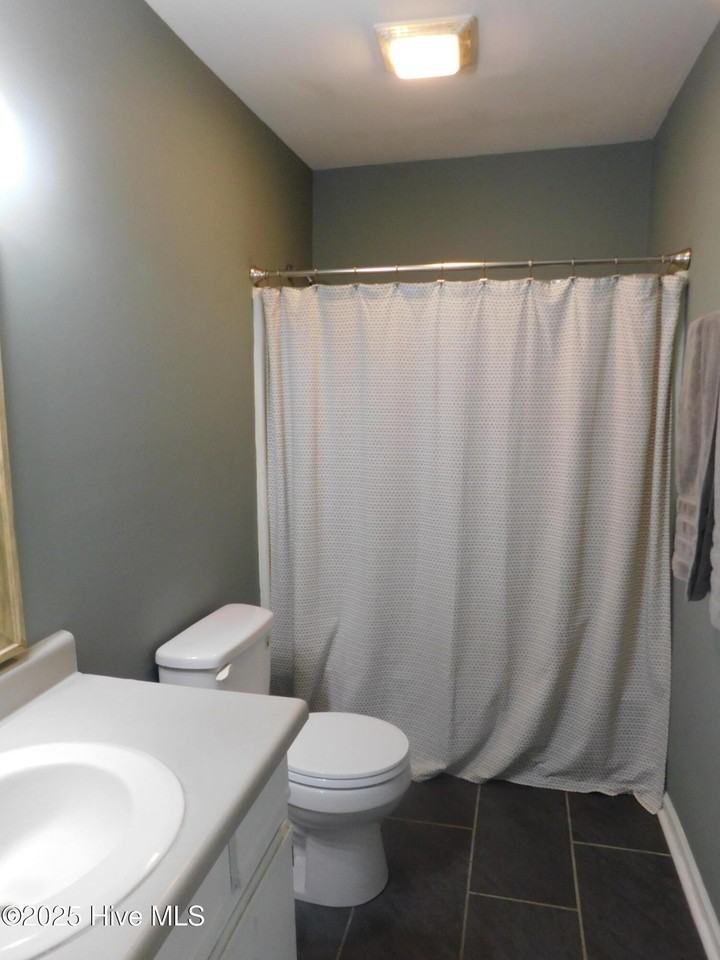 125 Green Tree Ln - Photo 6 of 18