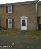 featured image of 110 King George Court