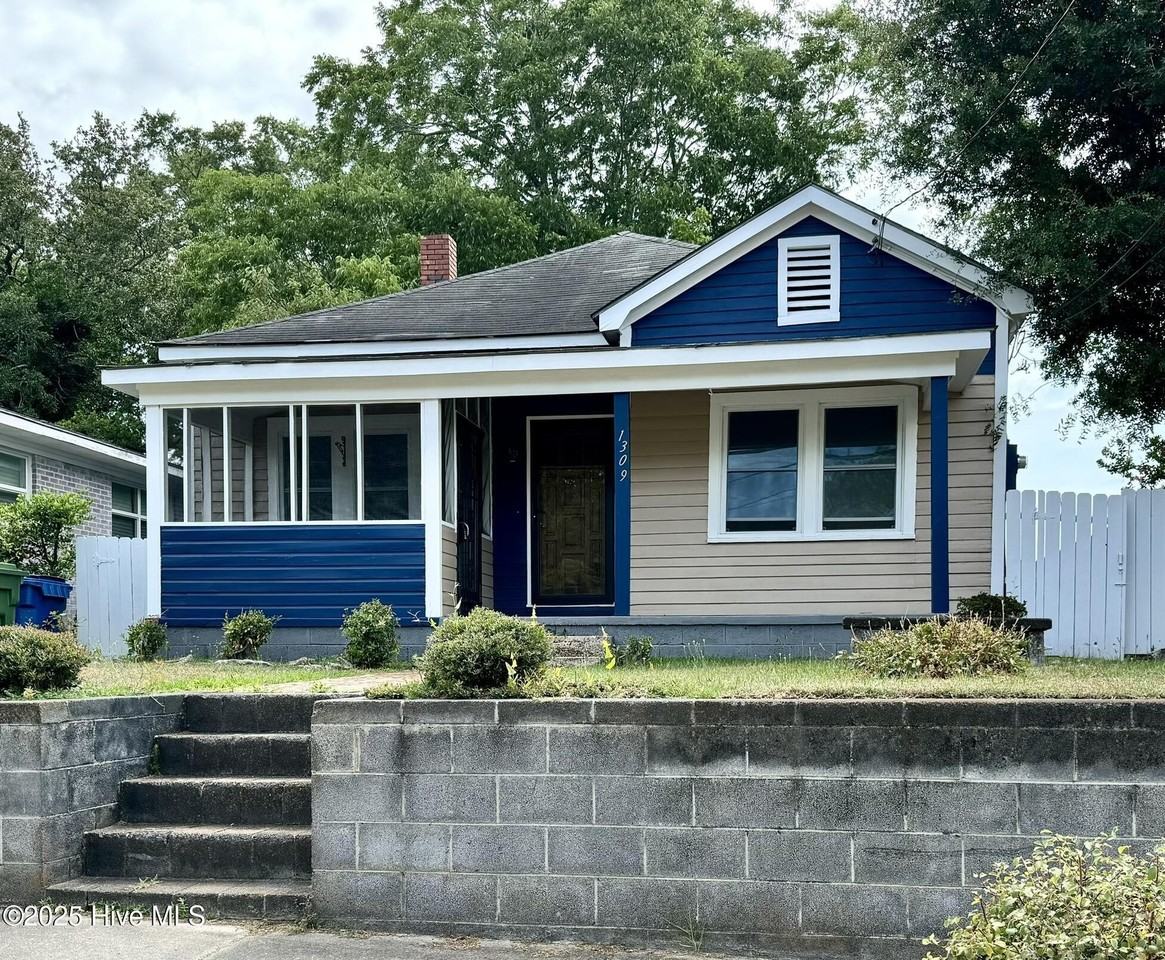 1309 South 7th Street - Photo 2 of 20