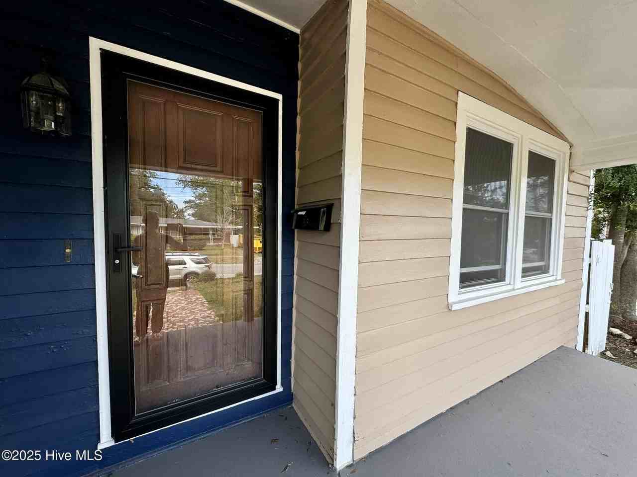 1309 South 7th Street - Photo 3 of 20