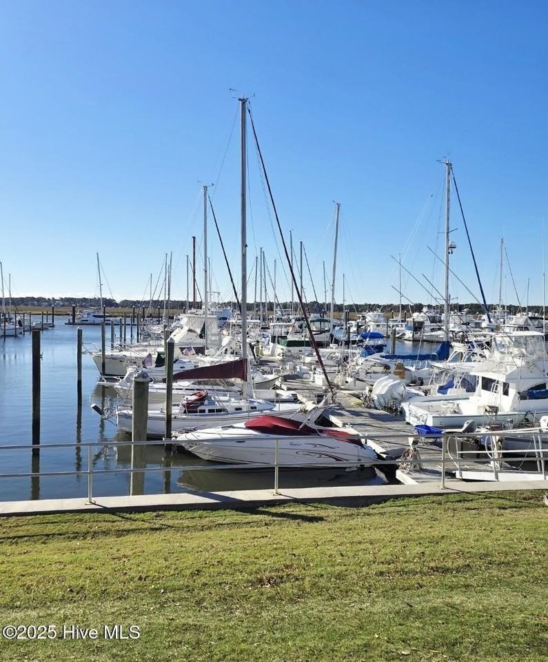 5007 Nester Dr - Photo 4 of 13