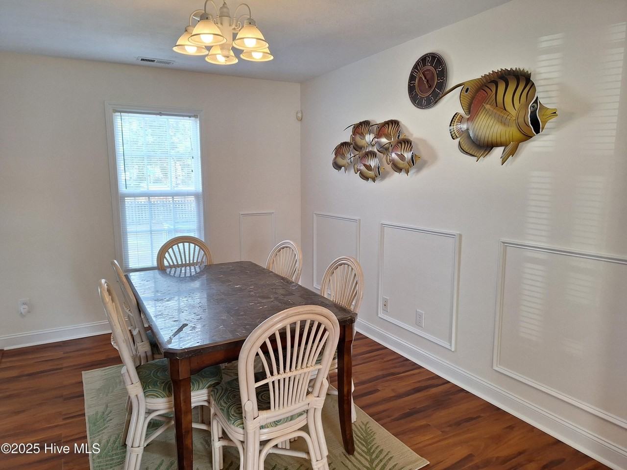 100 Madison Bay Dr - Photo 4 of 23