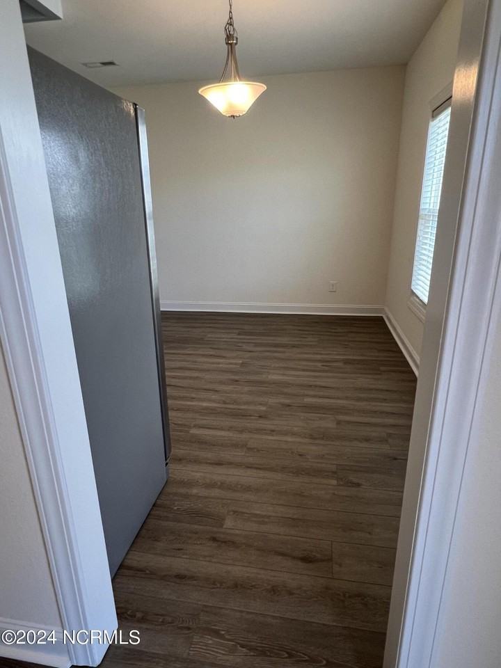 2404 Chavis Dr Unit B #B - Photo 3 of 21