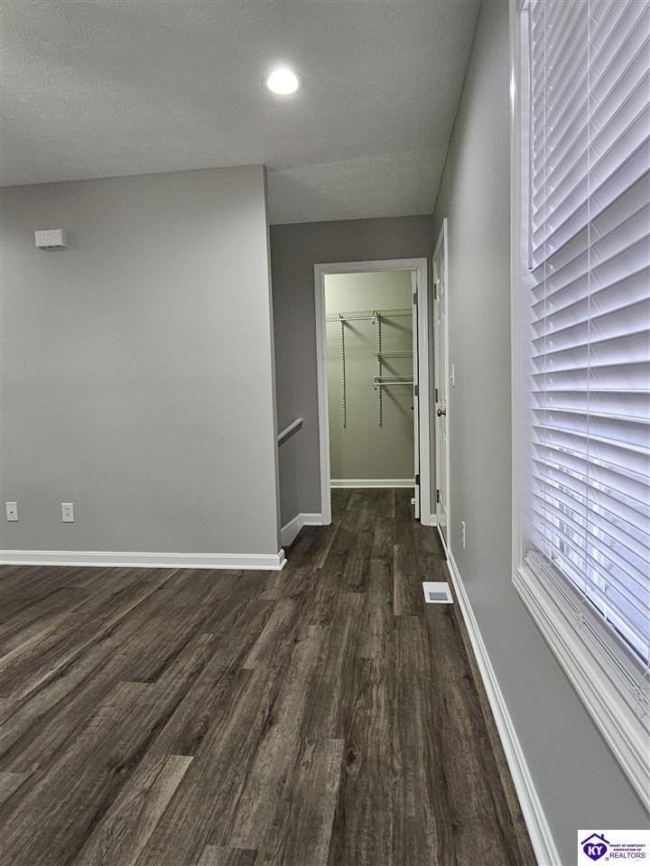 118 Twin Lakes Drive - Photo 7 of 45