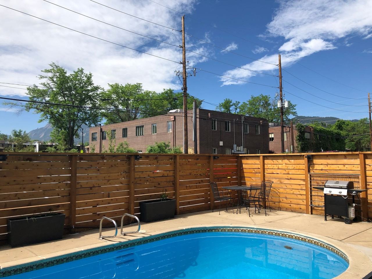 Canyon Club - Photo 2 of 5