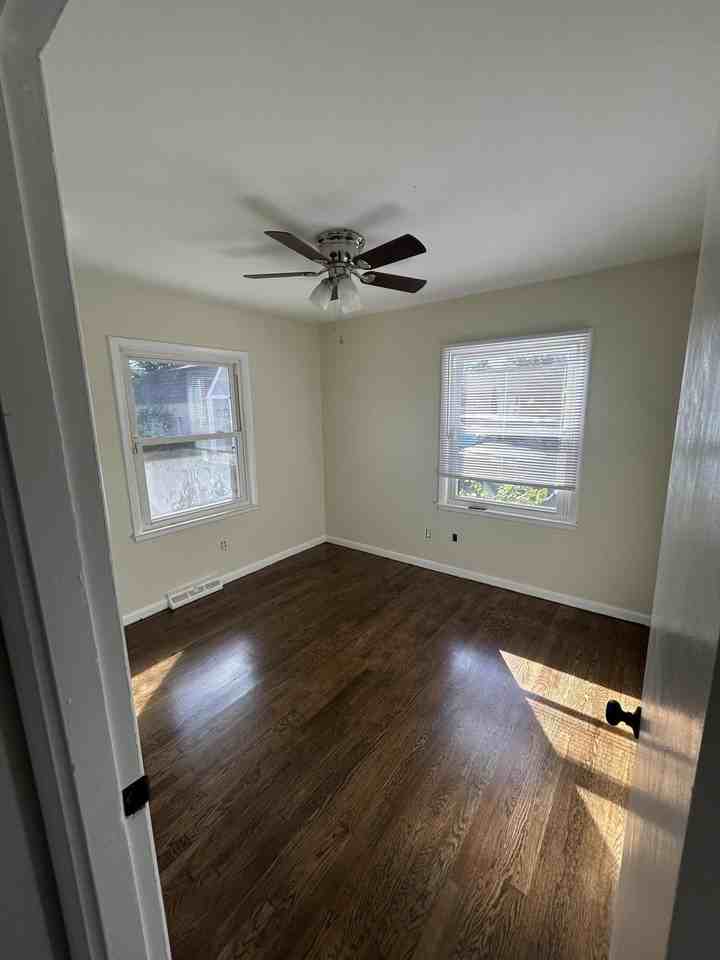 2209 Jasmine Dr - Photo 7 of 10