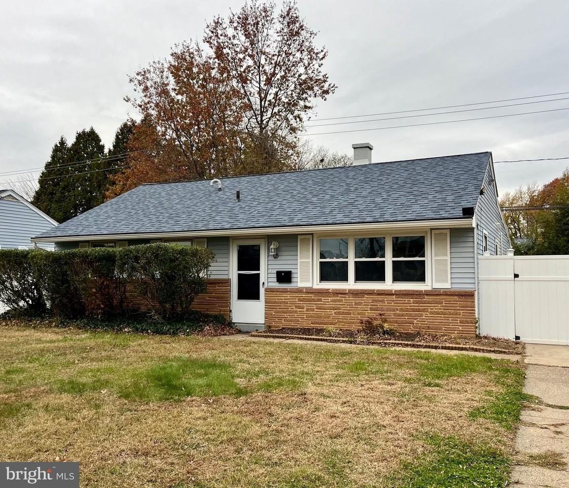 185 Edge Ave - Photo 7 of 7