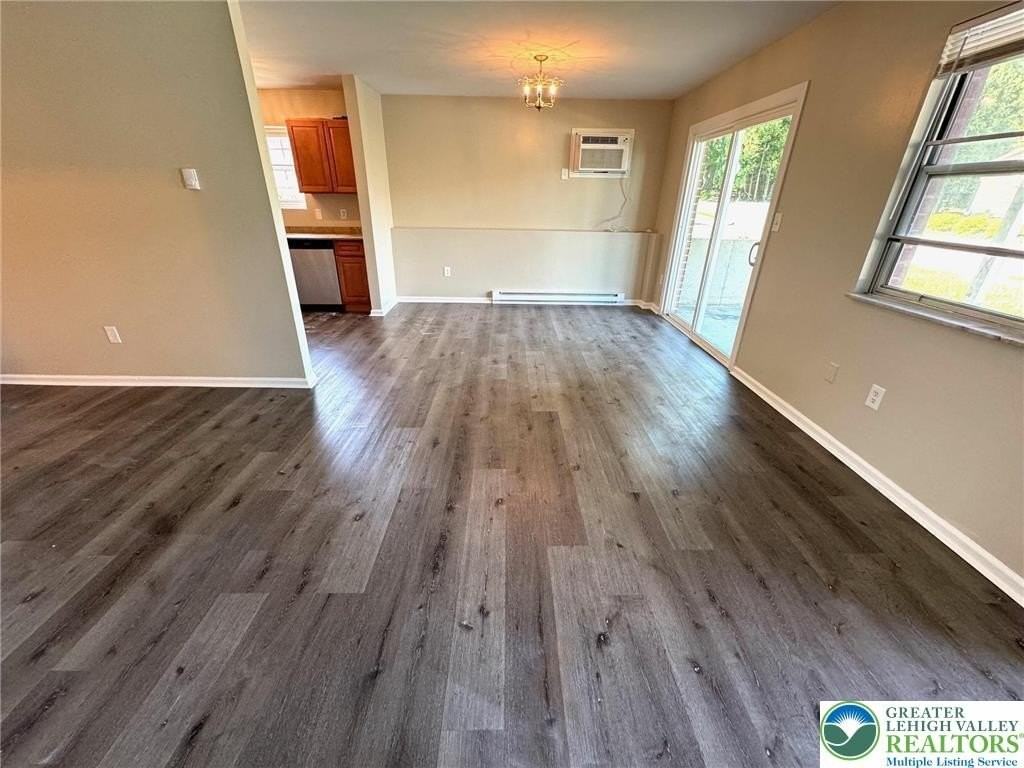 301 301 N Halstead Street unit: Apt#1 #1 - Photo 3 of 11