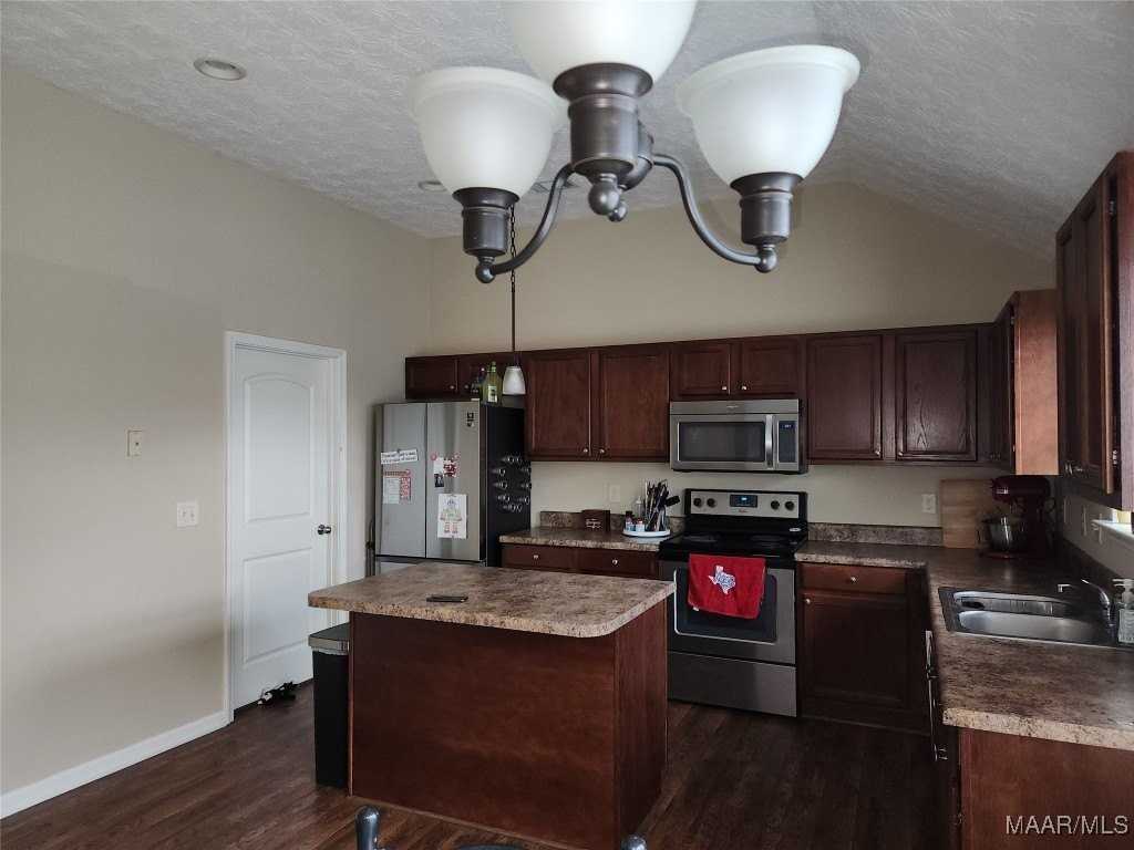 1804 Cotton Blossom Way - Photo 6 of 24