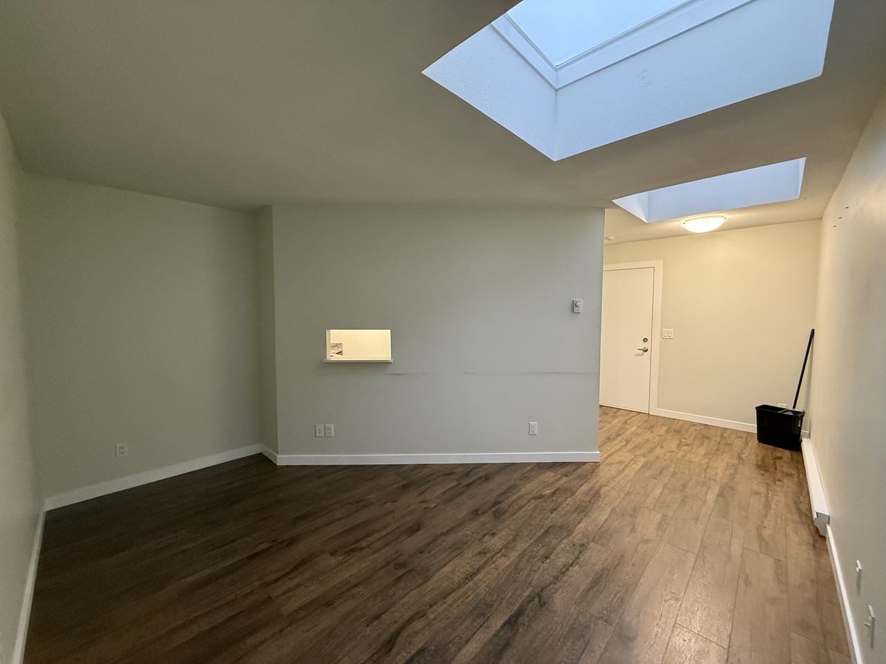 9461 301-9461 College St #1 - Photo 3 of 11