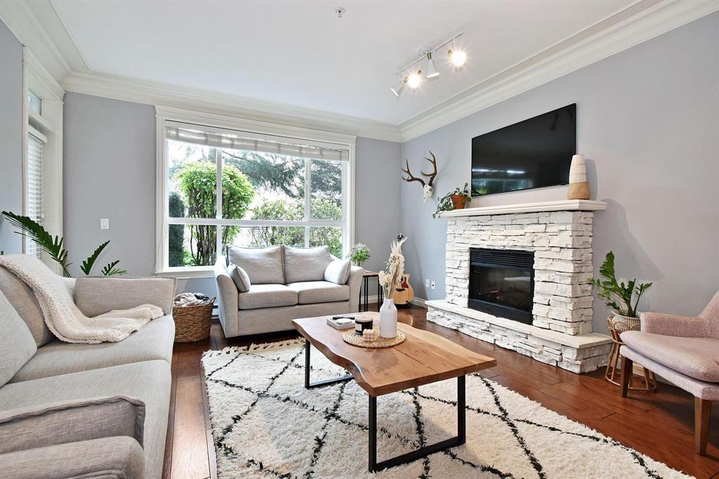 32729 Apt Building #1 - Photo 6 of 17