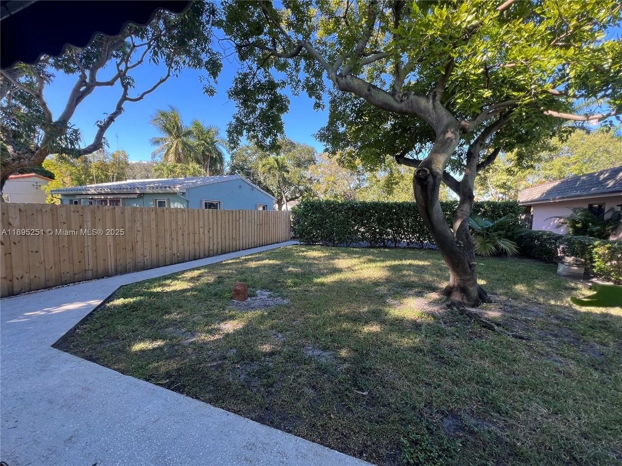 1534 Monroe St #FL2 - Photo 6 of 32