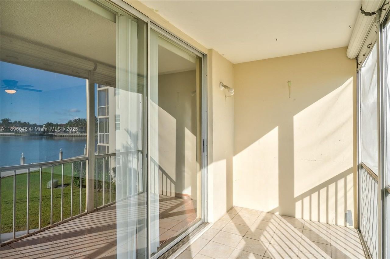 3020 Marcos Drive #S208 - Photo 4 of 30