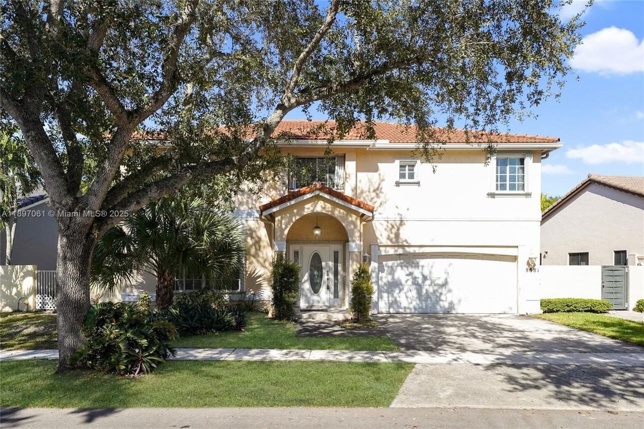 8881 Nw 189th Ter - Photo 2 of 50