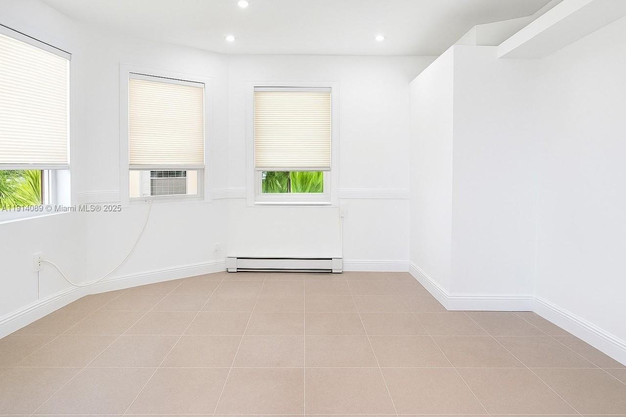 5807 Southwest 25th Street #9