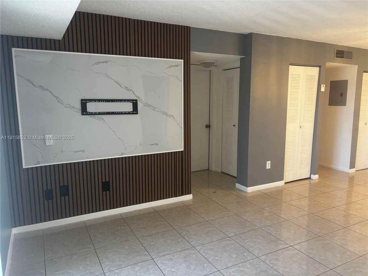 8240 Sw 210th St #201 - Photo 5 of 22