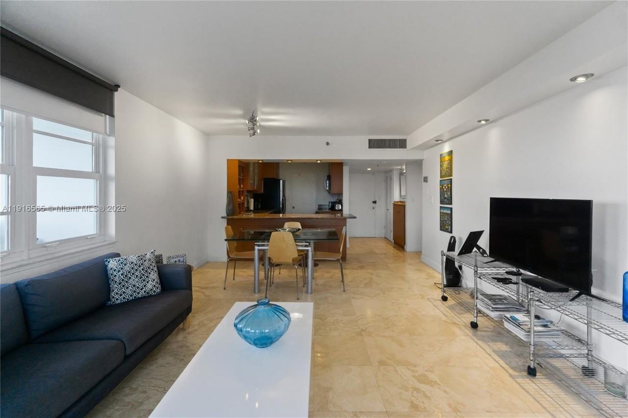 100 Lincoln Road #847 - Photo 7 of 23