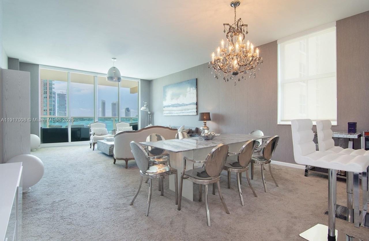 3340 Ne 190th St #909 - Photo 2 of 14