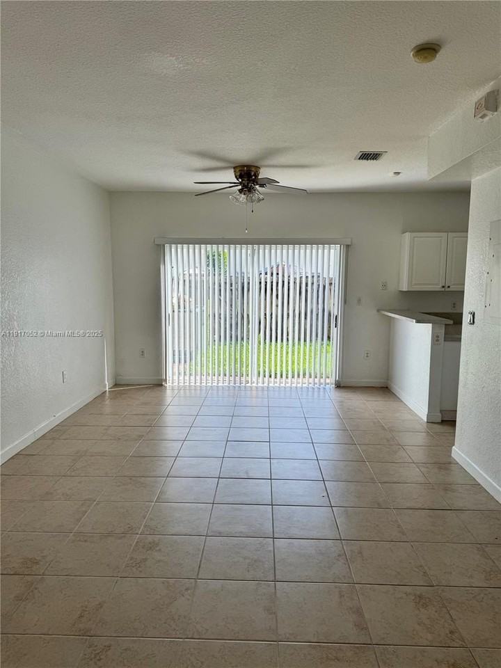 4100 Ne 24th Dr - Photo 6 of 12