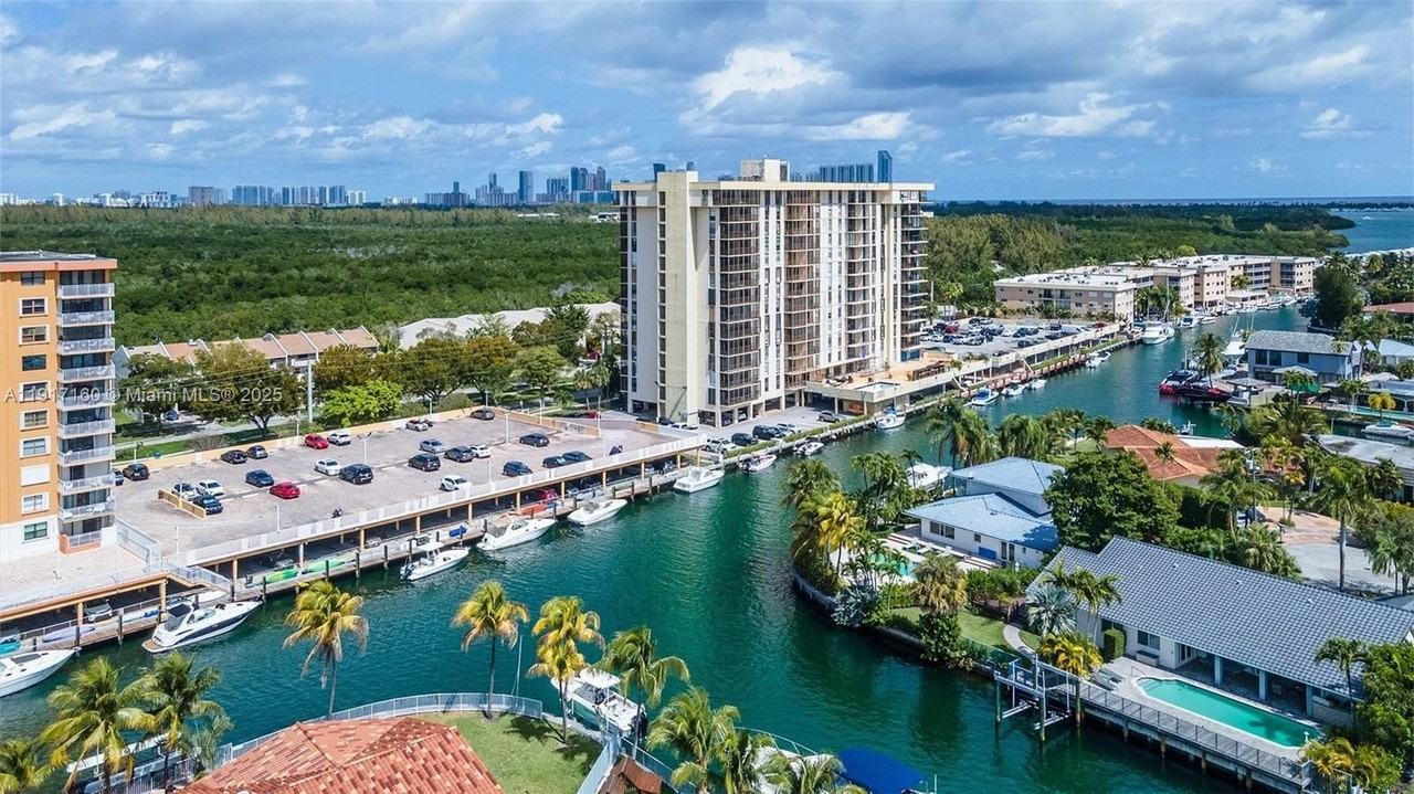 2500 Northeast 135th Street #B408