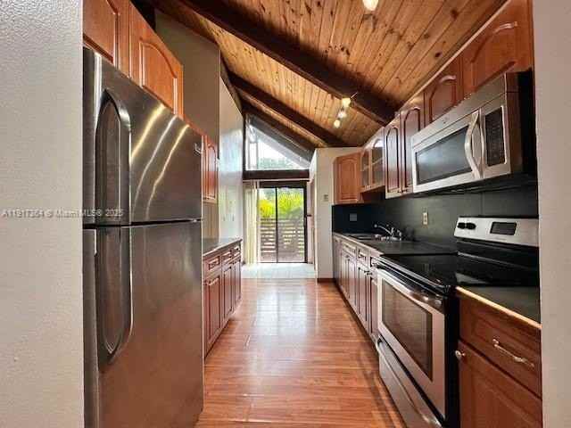 423 N University Dr #4-13 - Photo 4 of 20