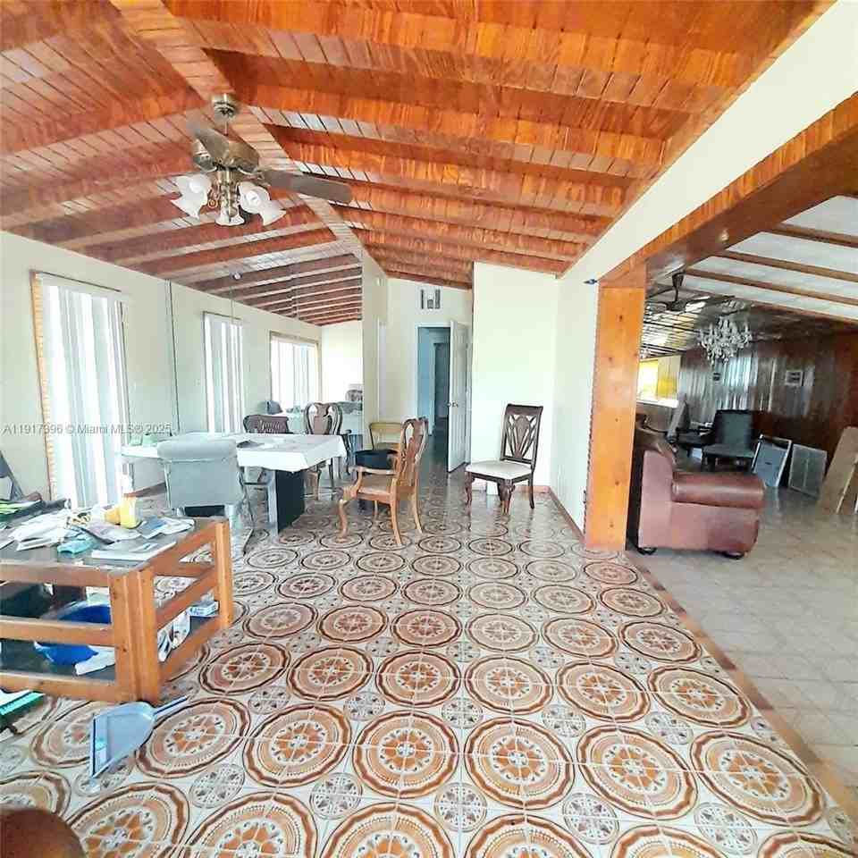 1830 Ne 175th St #1 - Photo 6 of 15