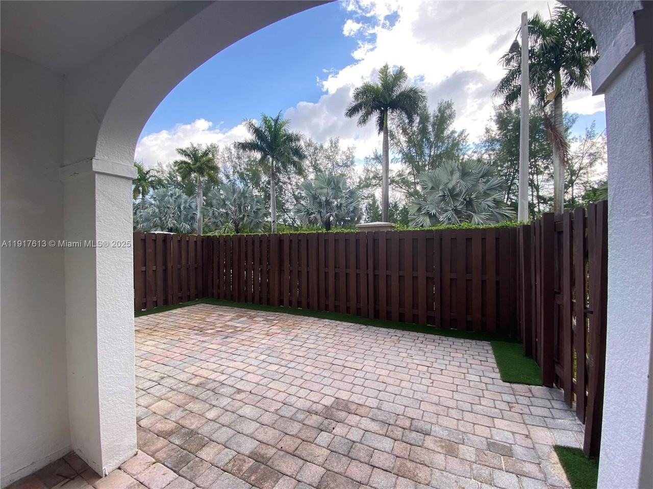 8740 Nw 97th Ave #105 - Photo 6 of 19