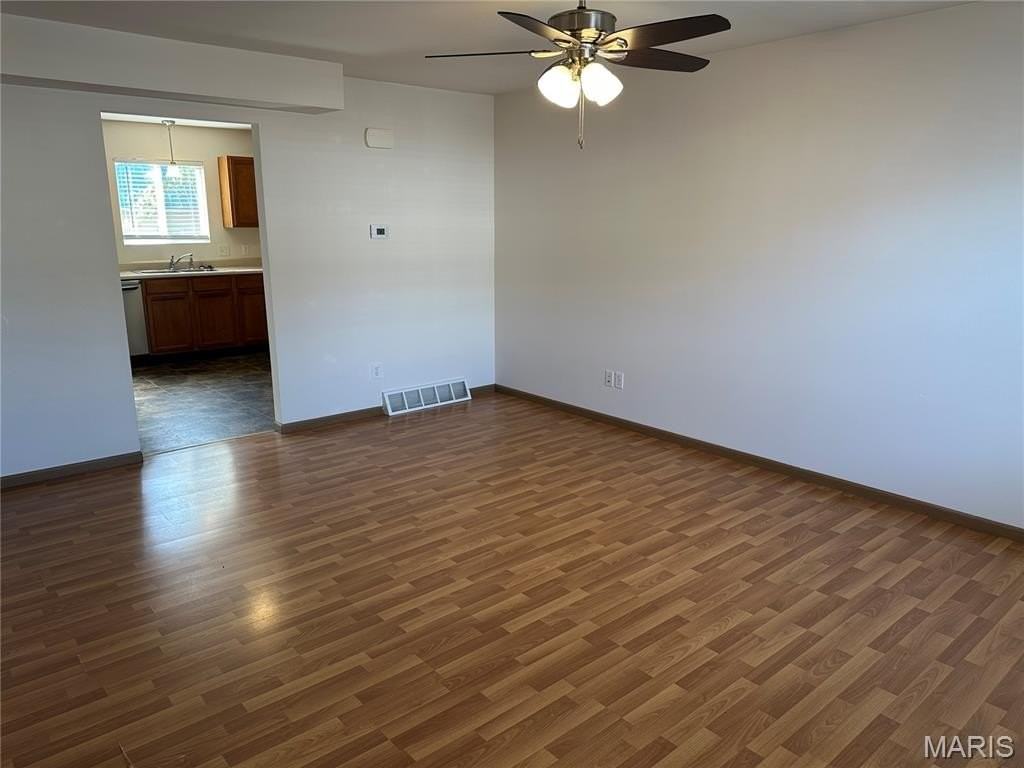 228 Truman Ct #228 - Photo 3 of 10