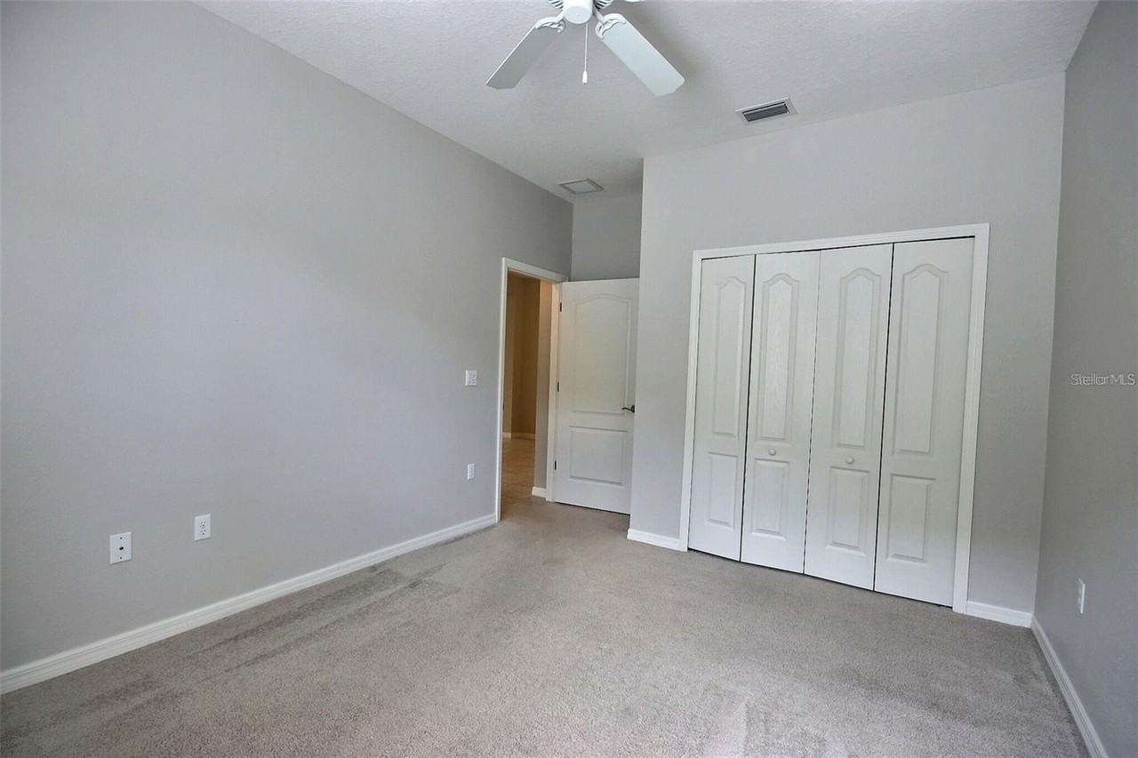 12136 Whisper Lake Dr - Photo 7 of 33