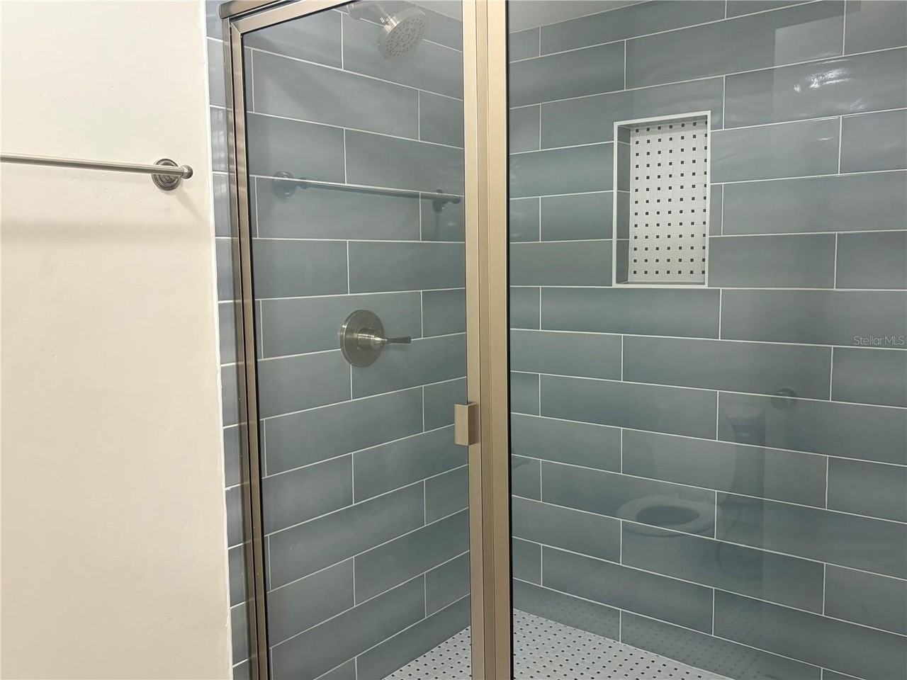 920 Nw 124th Dr - Photo 6 of 8