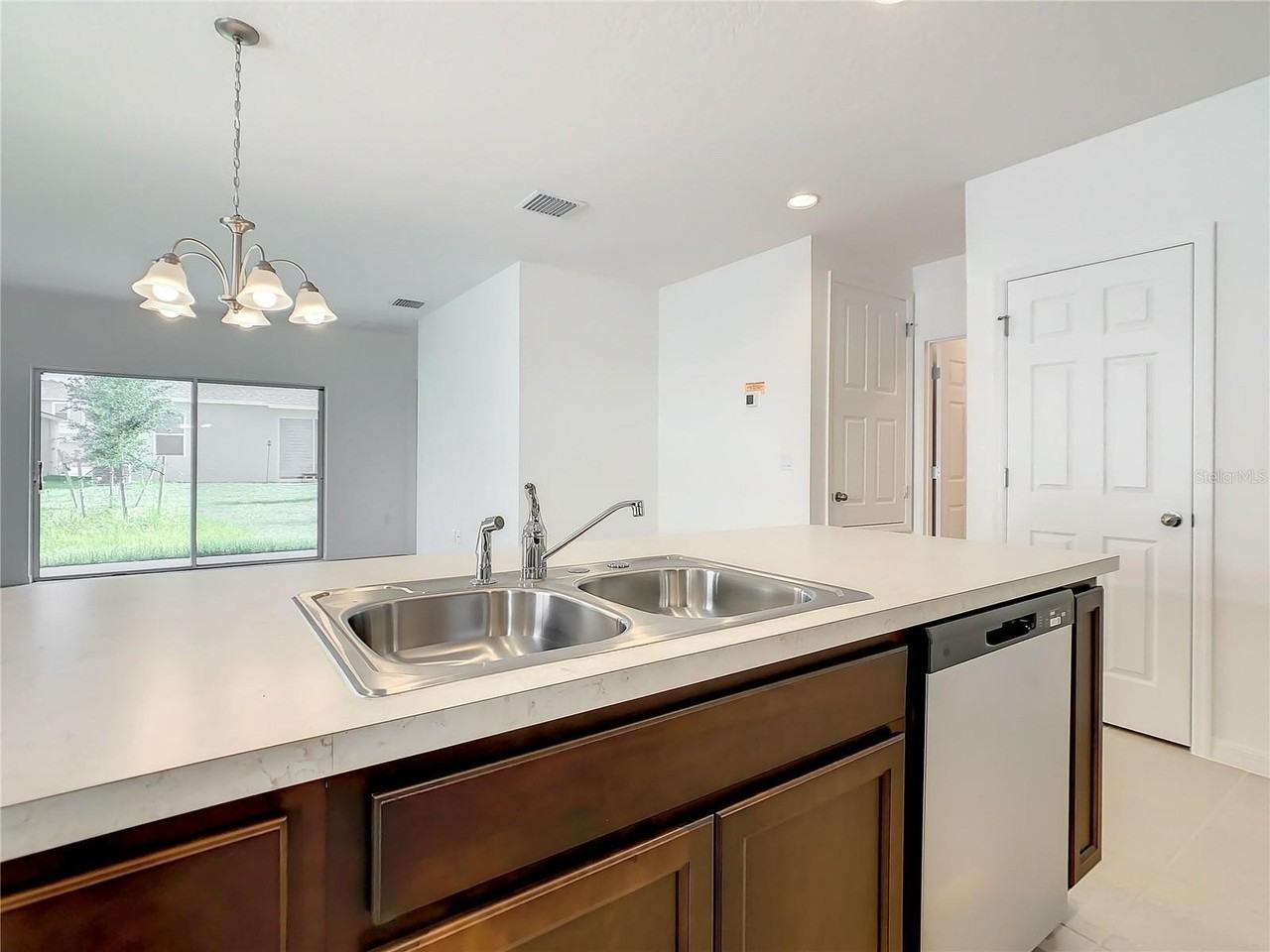 1761 Tree Shade Dr - Photo 5 of 20