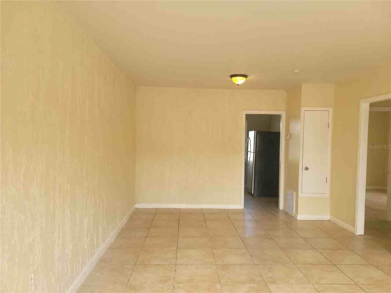 508 Booker St - Photo 2 of 24