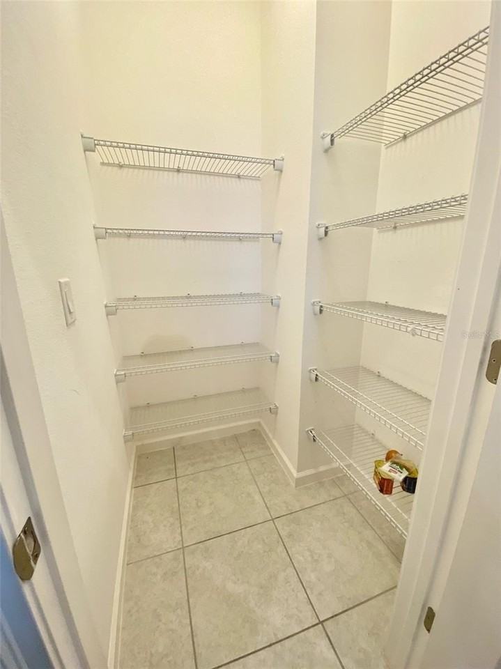 536 Sapphire Dr - Photo 6 of 23