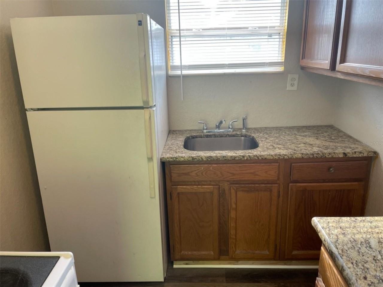 1651 32nd Ave N - Photo 4 of 12