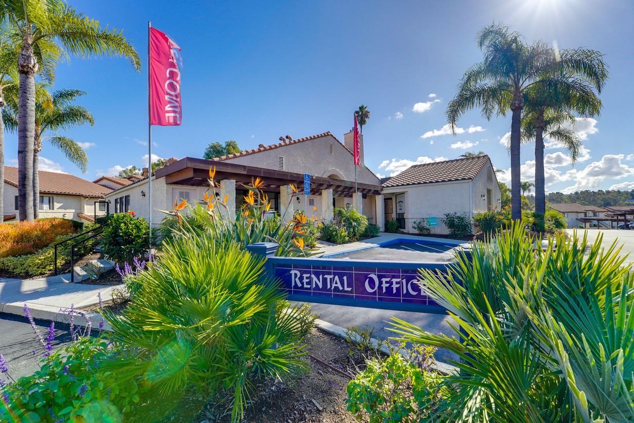 Sycamore Hills Village Apartments - Photo 6 of 35