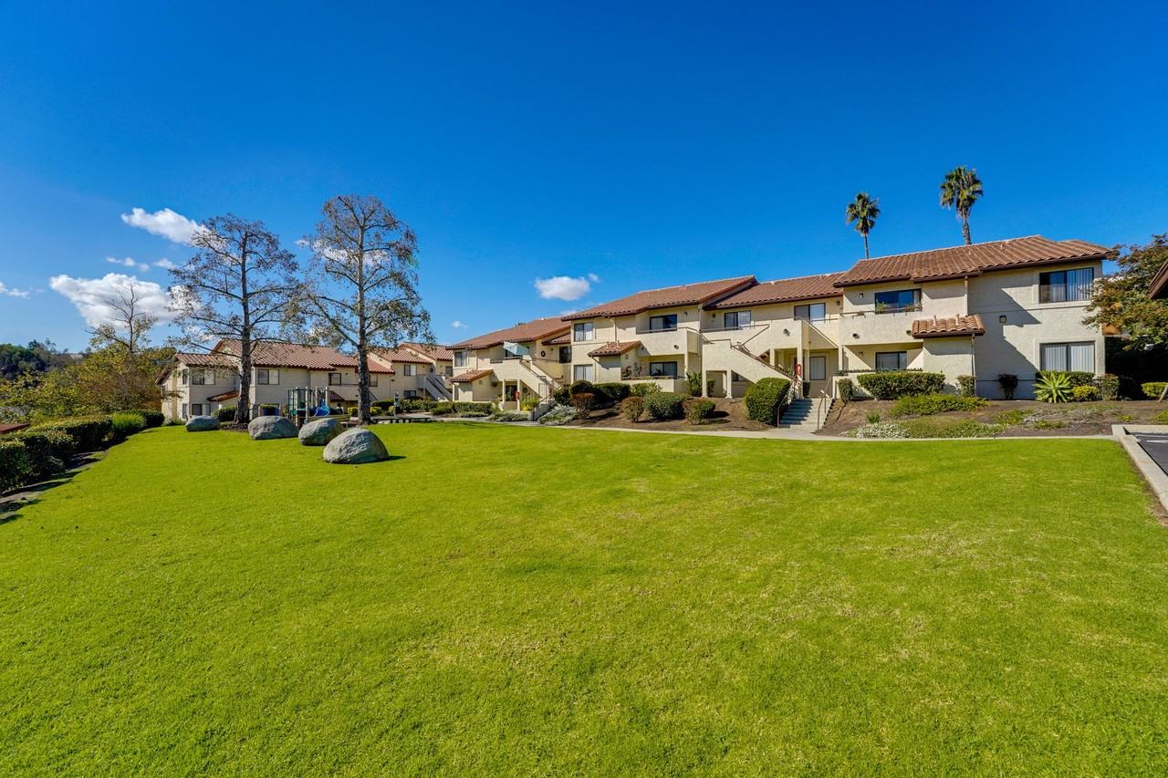 Sycamore Hills Village Apartments - Photo 7 of 35