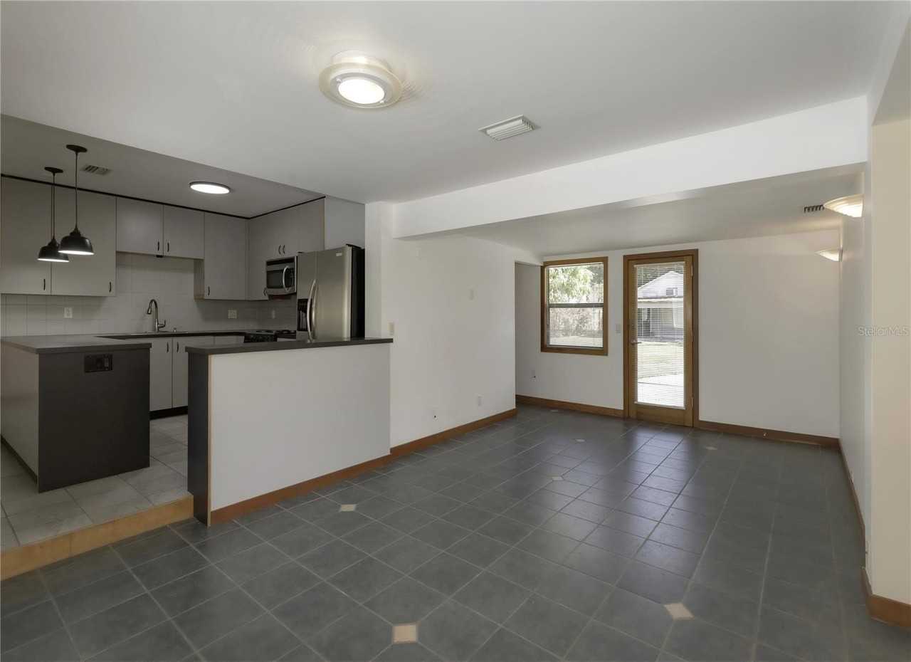 1420 Alhambra Way S - Photo 6 of 44