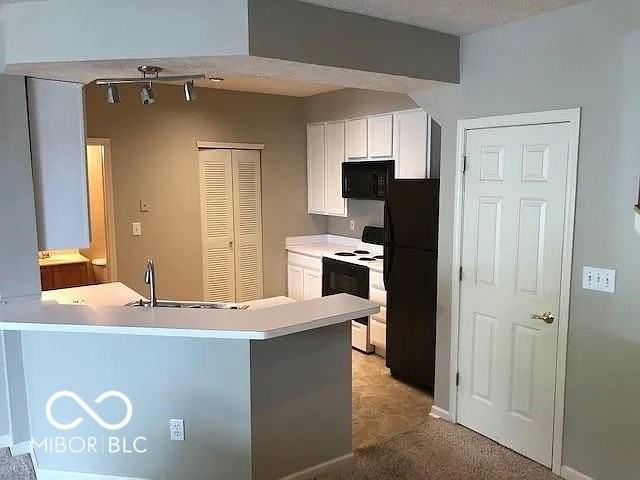 8382 Enclave Blvd - Photo 3 of 8