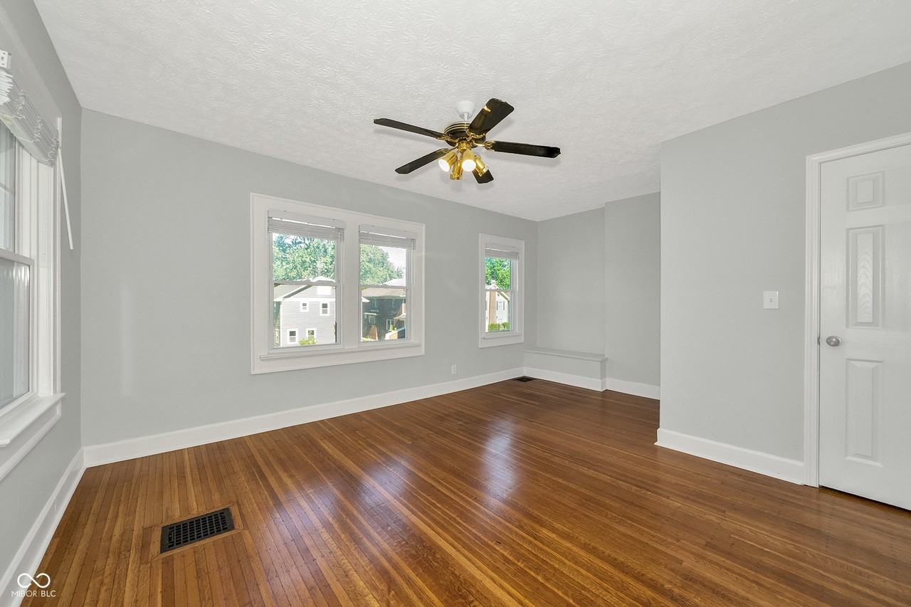 3343 Carrollton Ave - Photo 6 of 21