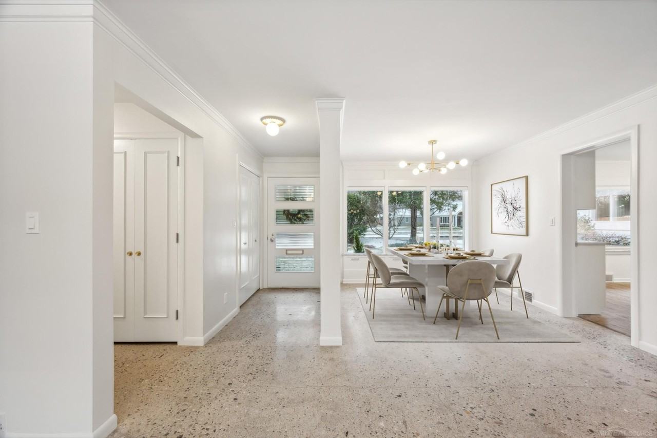 2185 W Lincoln St - Photo 2 of 14