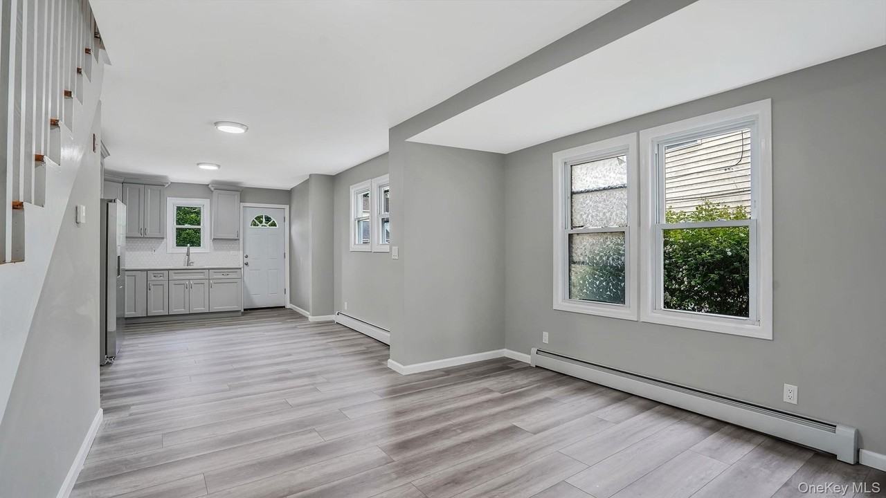 103 3rd Ave - Photo 5 of 18