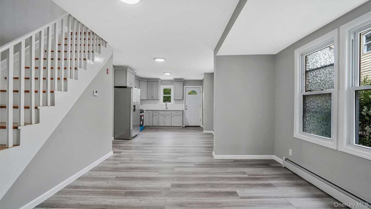 103 3rd Ave - Photo 6 of 18